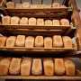Не более 2 буханок дешевого хлеба дают в одни руки в Крыму
