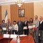Совмин Крыма вручил гранты победителям конкурса проектов гражданского общества