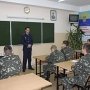 Правоохранители рассказывают алуштинским школьникам об ответственности за правонарушения