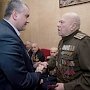 Аксенов наградил керченских ветеранов