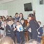 Полицейские Нижнегорского района провели семейный конкурс на тему «Наш друг светофор»