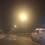На Крымском мосту сломалась фура, движение частично ограничили