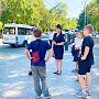 Сотрудники Госавтоинспекции Севастополя совместно с юными инспекторами движения провели профилактическое мероприятие «Пешеходный переход»