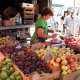 Овощи и фрукты на рынке «Чайка»: налетай, подешевело