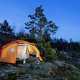 Туристов в Крыму заставляют платить за палатки в лесу