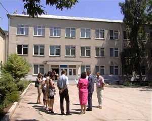 Виктор Агеев проверил подготовку школ к учебному году