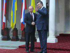 У Путина сложились давние дружеские отношения с Януковичем