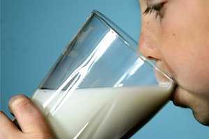 Крымских производителей молока наказали штрафом за антиконкурентное поведение