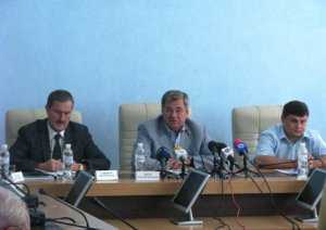 Владимир Яцуба рассказал журналистам, что ждет севастопольцев в ближайшие два месяца