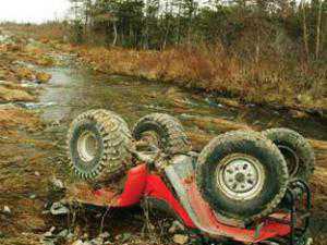 В Черноморском районе снова со скалы упал квадроцикл: погибли двое отдыхающих из Твери
