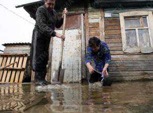 Ливень затопил село в Симферопольском районе: под водой дворы и колодцы
