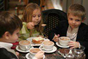 Симферопольский горсовет заработал уголовное дело за сверхдорогую еду для школьников