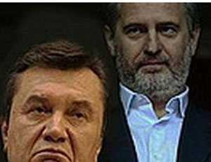 Депутаты: Янукович накануне выборов помогает Фирташу установить газовую монополию
