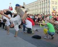 Сотня студентов устроит в Симферополе танцевальный флешмоб