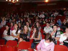 Ялтинские школьники и студенты встретились со звездами российского кино