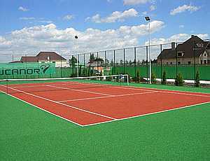 Коммунальные теннисные корты в Евпатории переданы «донецким»