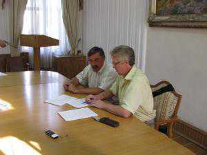 Соглашение о честных выборах в Ялте подписали всего три партии