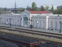 Вокзал в Керчи эвакуировали из-за сообщения о бомбе