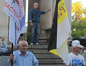 В Севастополе – следующий митинг с требованием прозрачного расследования убийства двух школьниц