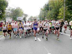 Украинцы, белорусы и россияне пробежали в симферопольском марафоне больше сорока километров