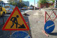 В Столице Крыма на улице Шмидта тротуары отремонтируют до конца недели, – Агеев