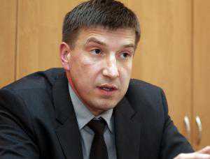 Новый директор КП «Столицы» уже 10 лет не общался с крымским депутатом Мельником