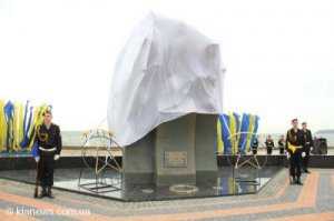 В Керчи открыли первый за время независимости Украины памятник, посвященный Великой Отечественной войне