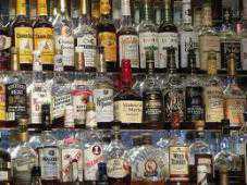 В Крыму раскрыли схему незаконной поставки элитного алкоголя