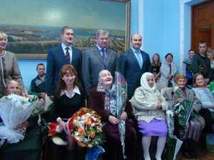 Восемь жительниц Севастополя удостоены почетного звания «Мать-героиня»