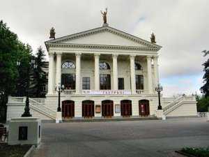 Театр имени Луначарского в Севастополе возглавит Елизаров