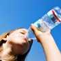 Трое школьников в Керчи отравились водой из бутылки