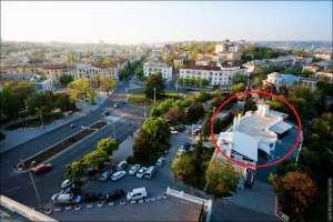 В Севастополе – скандал вокруг смотровой площадки на площади Ушакова
