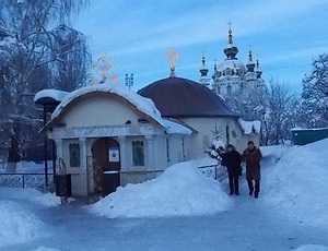 В Киеве началась реставрация сожженного храма Московского Патриархата