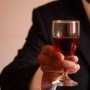 На Новый год врачи советуют контролировать количество и качество употребляемого алкоголя