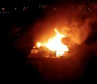 В Ночное Время в Бахчисарае сгорели два торговых павильона