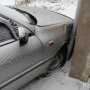 В Керчи машина такси врезалась в забор – за рулем была пассажирка