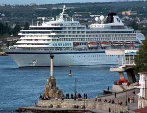 Американцы ведут переговоры с Севастополем о строительстве терминала для приема лайнеров