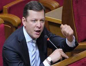 Депутат: Яценюк в Верховной Раде занимается политической мастурбацией