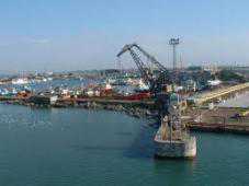 Экологическая инспекция приостановила деятельность порта Керчи