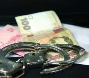Главбуху филиала «Укрпочты» в Крыму дали условный срок за кражу 200 тыс. гривен.