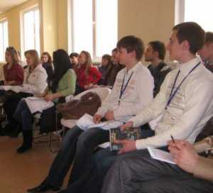 В Симферополе начнутся занятия в Школе молодого лидера
