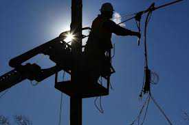 Электроснабжение более 300 населённых пунктов Украины восстановлено