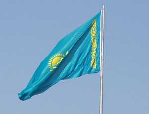 Жители Казахстана требуют выхода республики из Таможенного союза