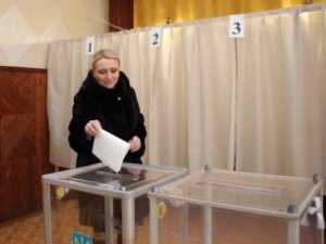 Светлана Лужецкая проголосовала за процветание и единство Черноморского района