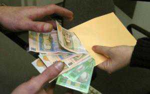 Налоговики «вывели из тени» зарплату больше тысячи крымчан