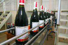 Евпаторийский винзавод наказали штрафом на 1 млн. гривен.