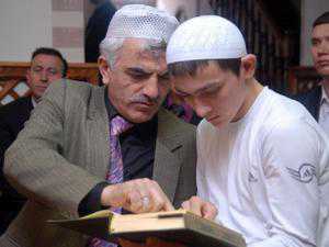 В Крыму чтецы Корана получили деньги