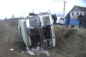 В Черкасской области автобус слетел в кювет: четверо потерпевших