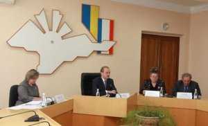 Крымская власть, работодатели и профсоюзы развивают сотрудничество