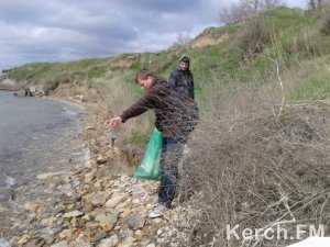 Керченские студенты делали Керчь чище